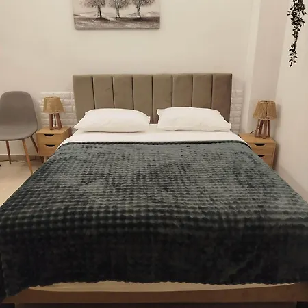 Aurelia Casa * Loutráki
